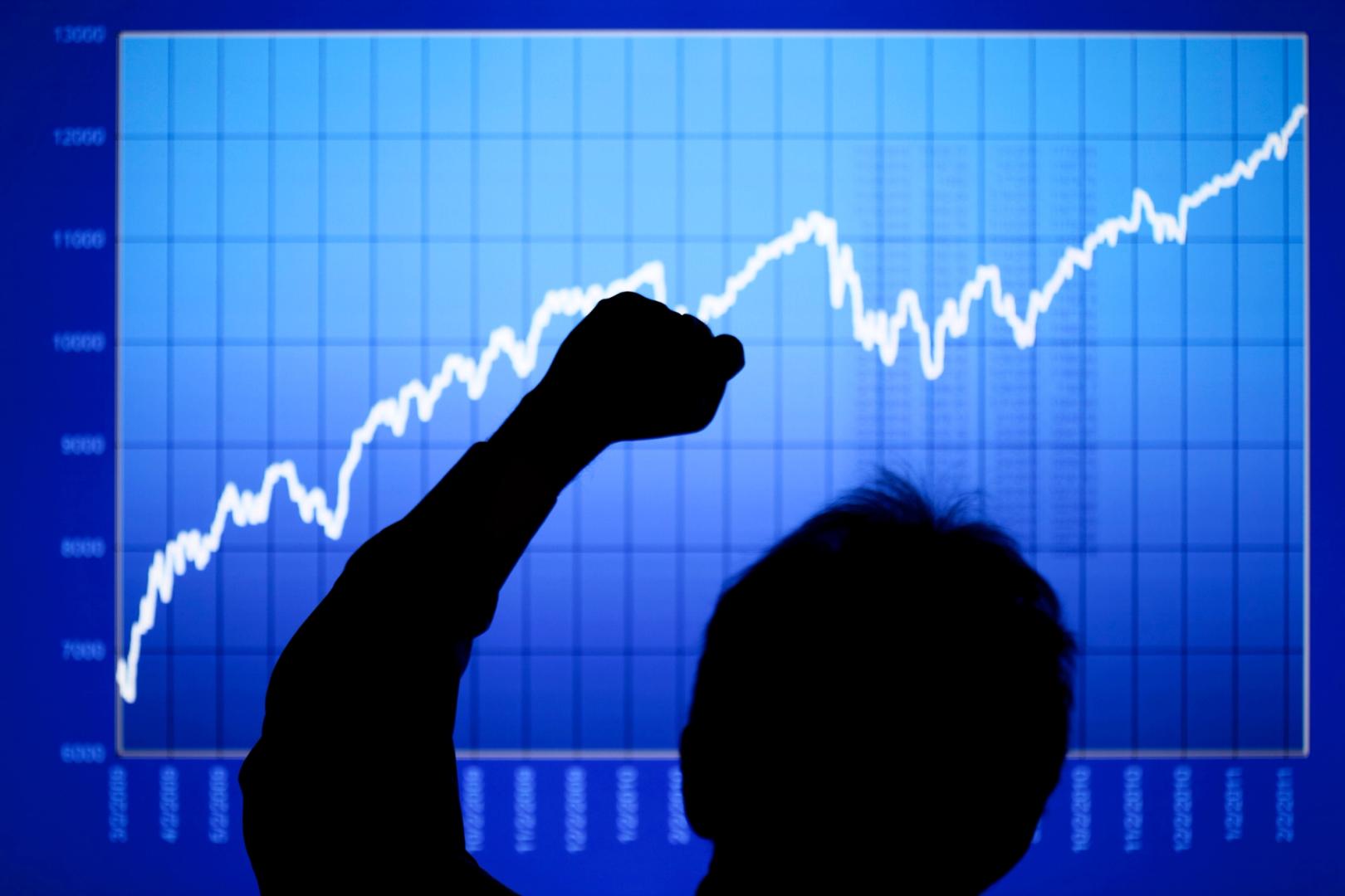 Ether ist fast 2,7.000 US