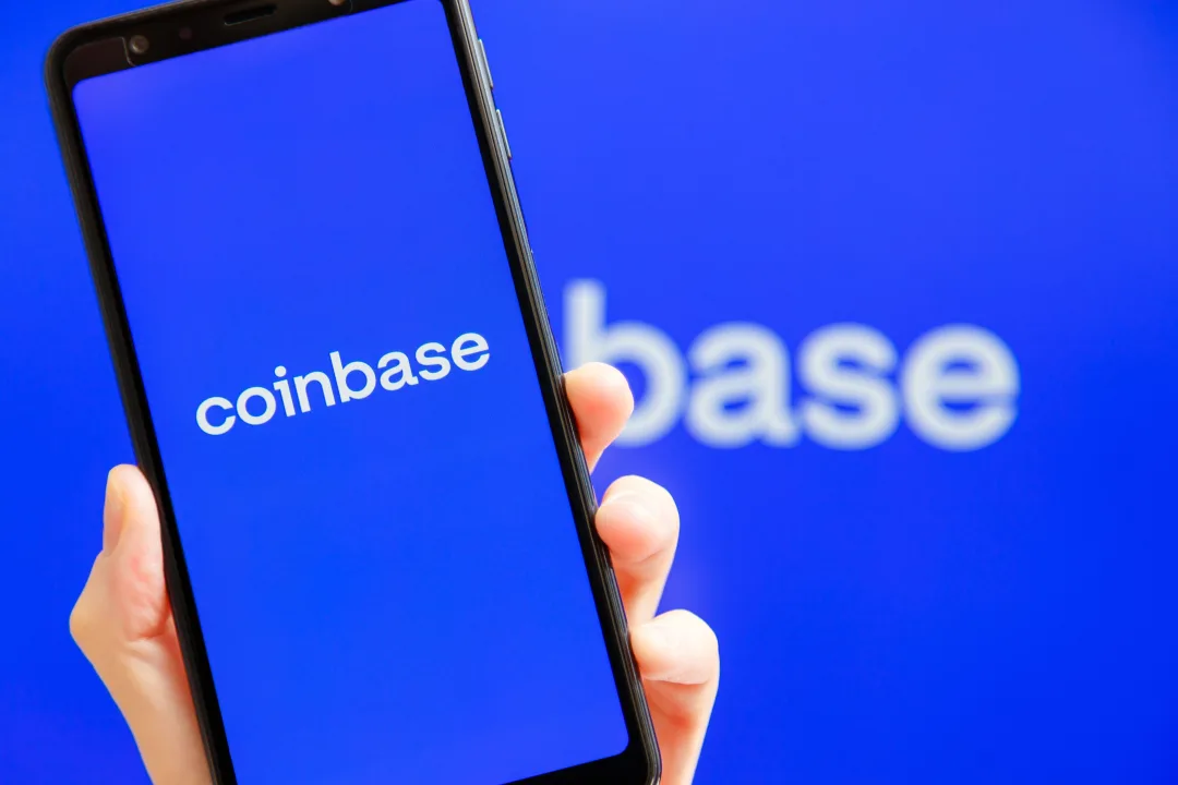 Coinbase reduziert das Konto einfrieren und startet Defi Access für XRP und Doge