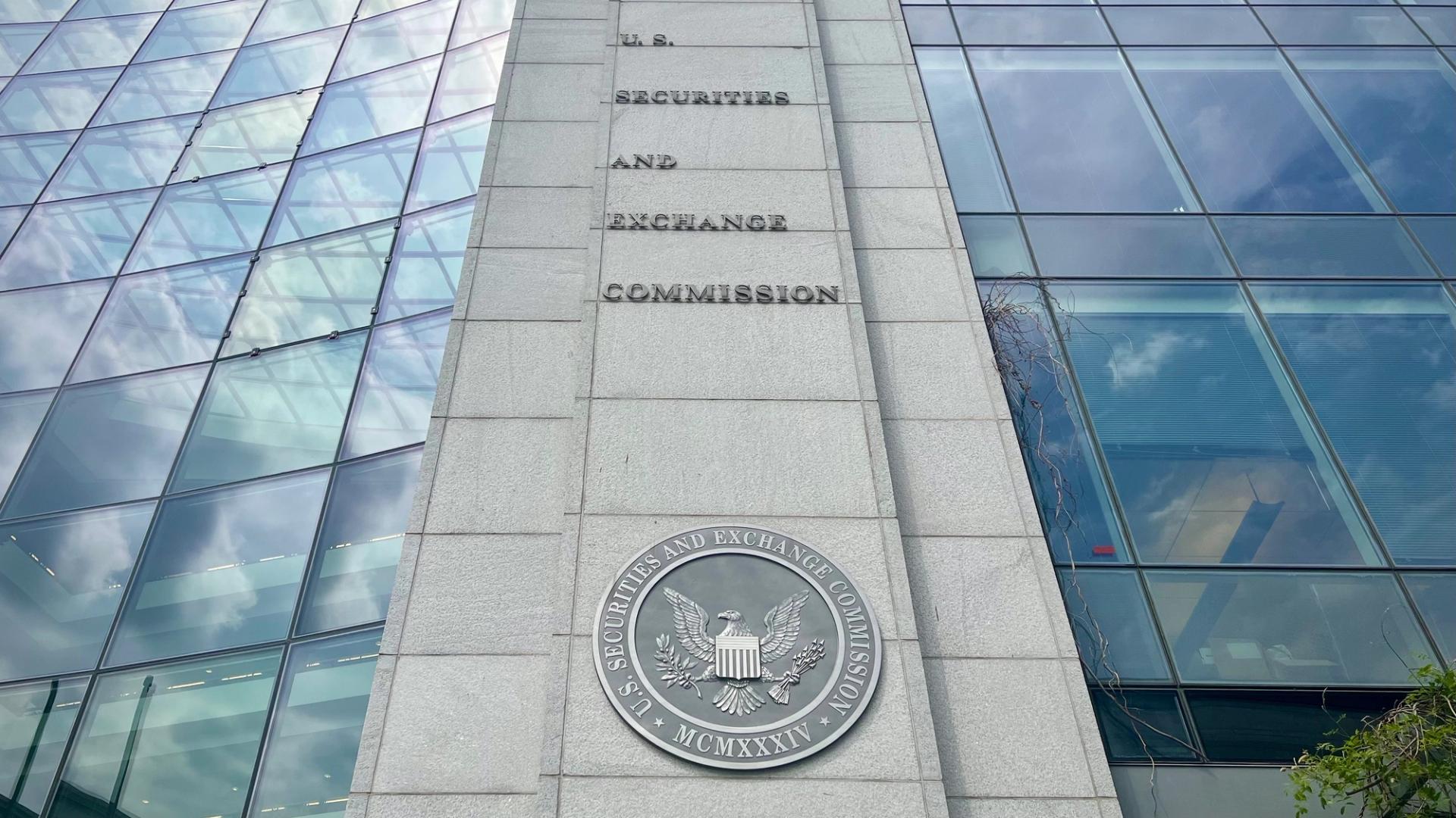 SEC Tells Issuers to Pull 19b-4s; ETFs Could Be Approved ‘Absurdly Fast’