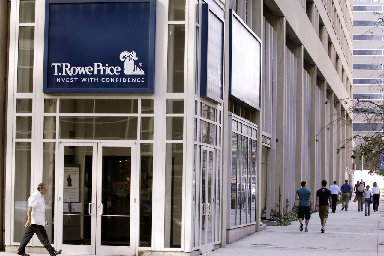 T. Rowe Price Files for Actively Managed Crypto ETF, Surprising Analysts