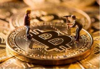 Navigating Crypto in 2025: AI Mining, XRP Treasuries, and the Rise of New Altcoins