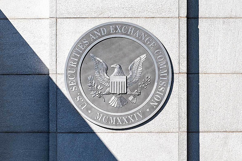 Sec、Crypto ETF、および承認：規制迷路に対するニューヨーカーの見解