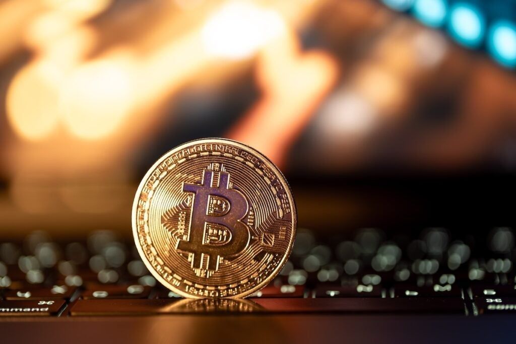 ビットコイン、XRP、ソラナ：暗号交差点をナビゲートします