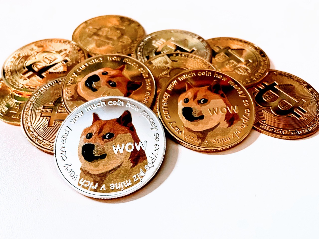 Dogecoinの上昇傾向：強気の動きとETFの希望！