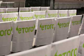 Etoro（ETOR）は、米国で暗号製品を拡張し、DogecoinとAaveを追加します