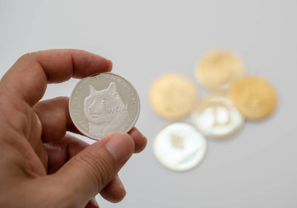 DogEcoin (DOGE) bricht aus fallendem Keil aus und zielt auf 0,1607 USD und 0,1670 USD ab.