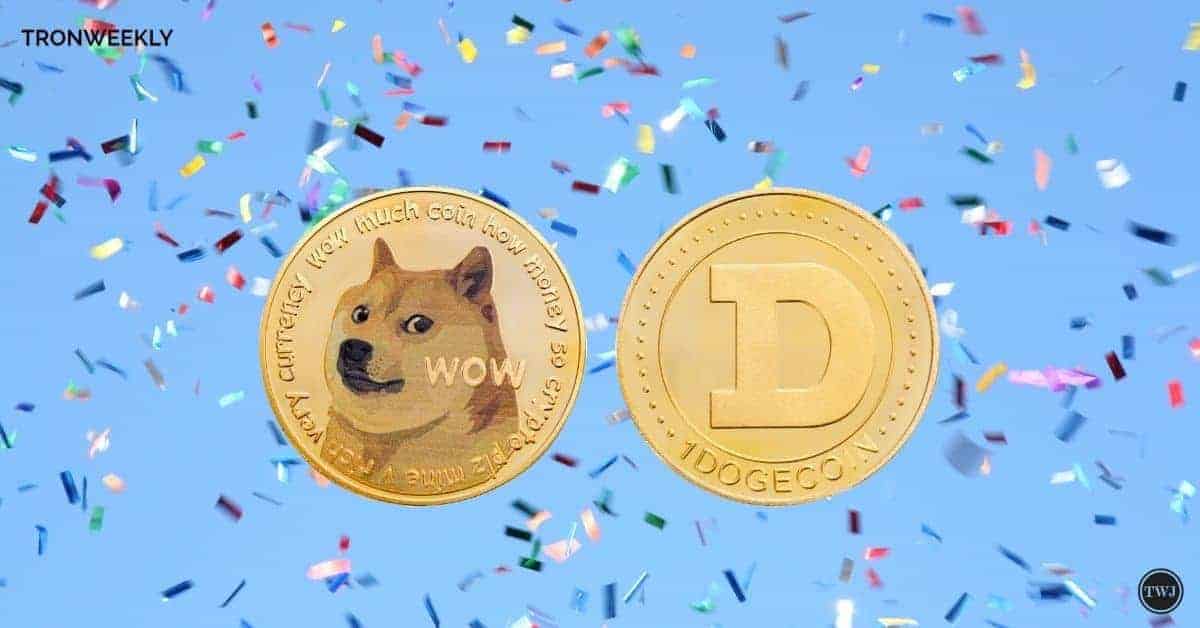Dogecoin (DOGE) handelt derzeit aufgrund der Bildung fallender Keile in einer bullischen Formation