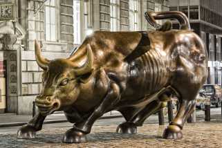 ビットコイン（BTC）は、史上最高の高さからインチ離れており、107,000ドルを超えてホバリング
