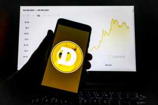 Dogecoin（Doge）は、$ 0.44をターゲットにして、下降チャネルパターンから勃発しました